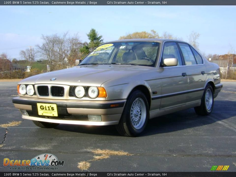 1995 BMW 5 Series 525i Sedan Cashmere Beige Metallic / Beige Photo #3