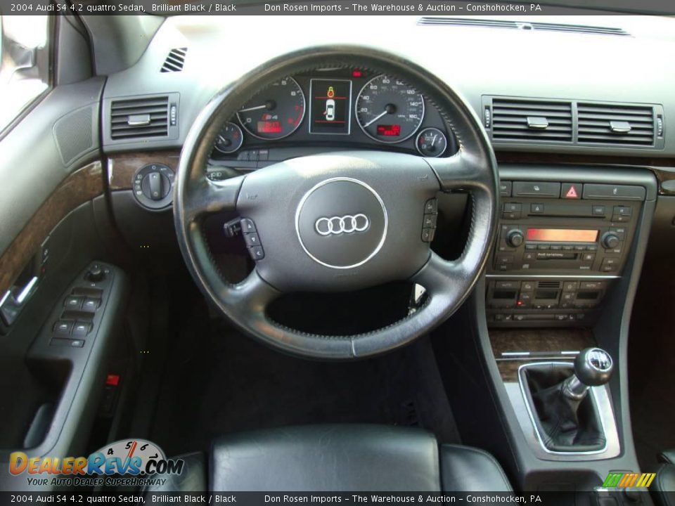 2004 Audi S4 4.2 quattro Sedan Brilliant Black / Black Photo #36