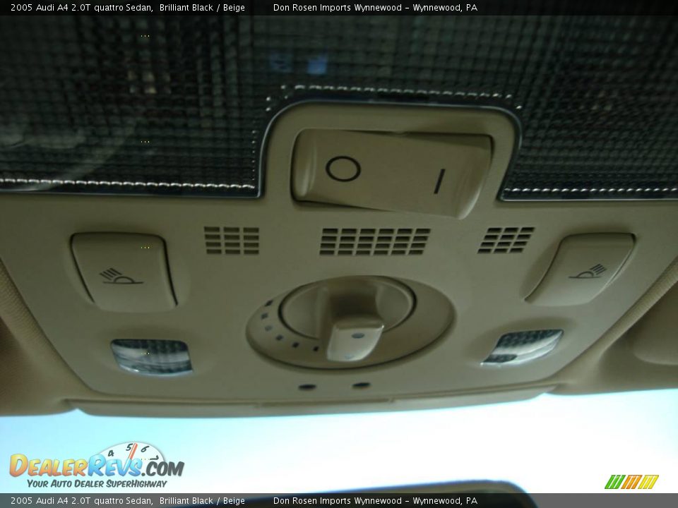 2005 Audi A4 2.0T quattro Sedan Brilliant Black / Beige Photo #34