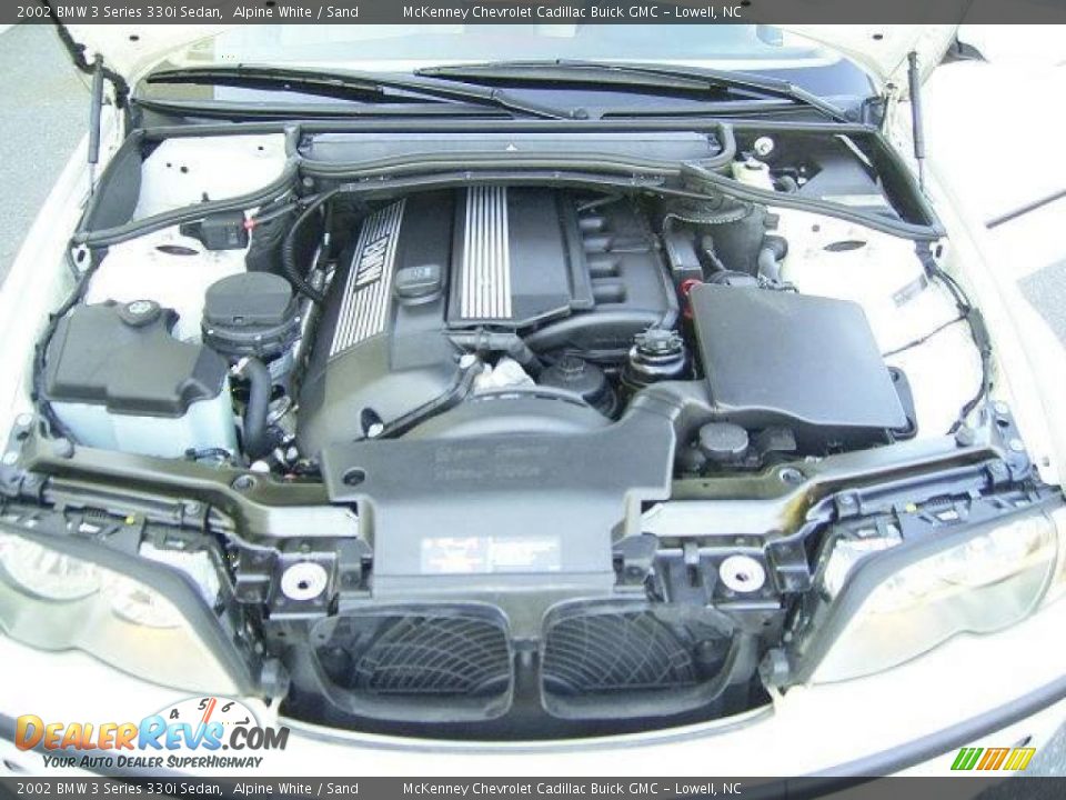 2002 BMW 3 Series 330i Sedan Alpine White / Sand Photo #19