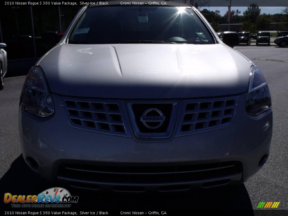 2010 Nissan Rogue S 360 Value Package Silver Ice / Black Photo #8