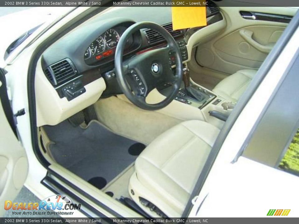 2002 BMW 3 Series 330i Sedan Alpine White / Sand Photo #27
