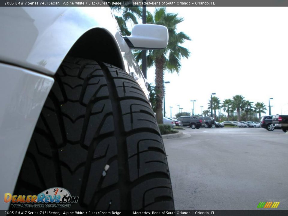 2005 BMW 7 Series 745i Sedan Alpine White / Black/Cream Beige Photo #10