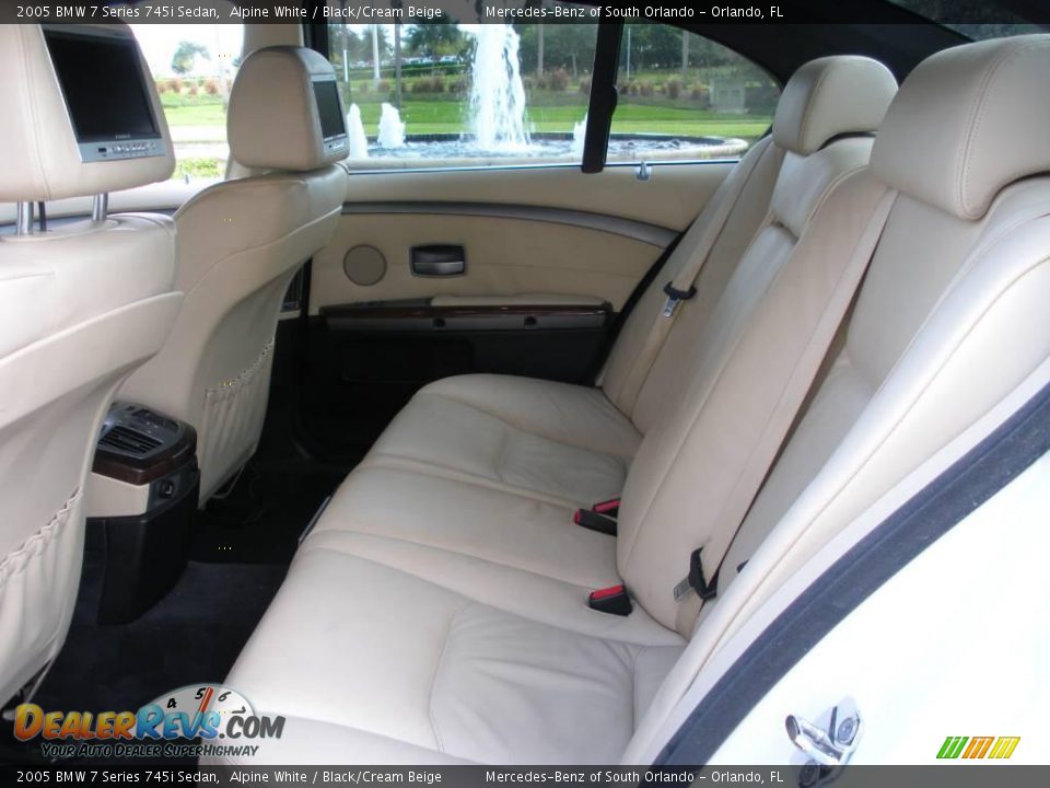 2005 BMW 7 Series 745i Sedan Alpine White / Black/Cream Beige Photo #13