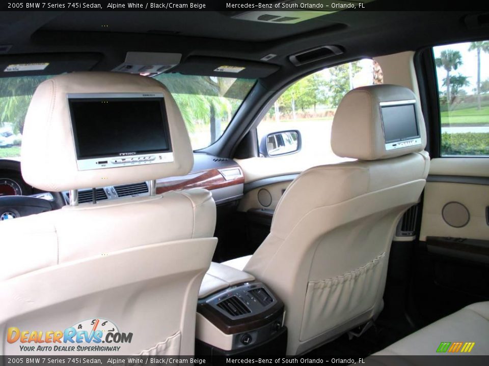 2005 BMW 7 Series 745i Sedan Alpine White / Black/Cream Beige Photo #15