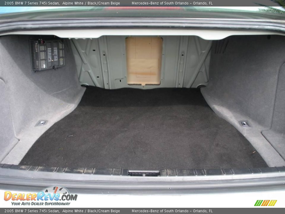 2005 BMW 7 Series 745i Sedan Alpine White / Black/Cream Beige Photo #25