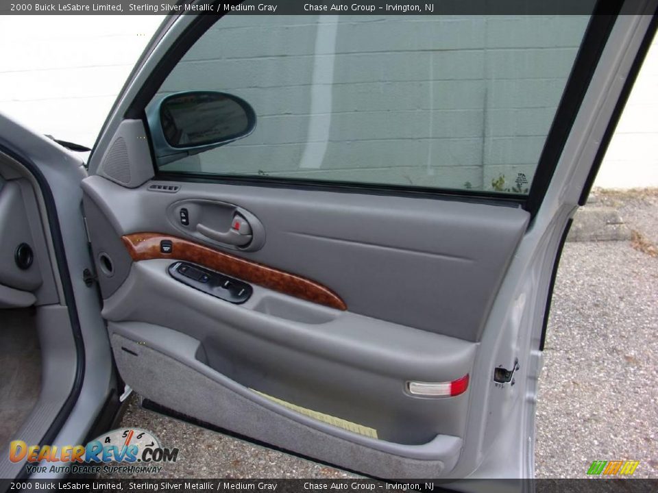 2000 Buick LeSabre Limited Sterling Silver Metallic / Medium Gray Photo #17