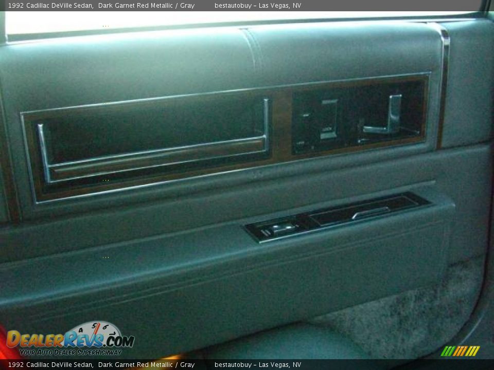 1992 Cadillac DeVille Sedan Dark Garnet Red Metallic / Gray Photo #22