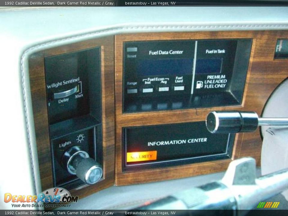 1992 Cadillac DeVille Sedan Dark Garnet Red Metallic / Gray Photo #28