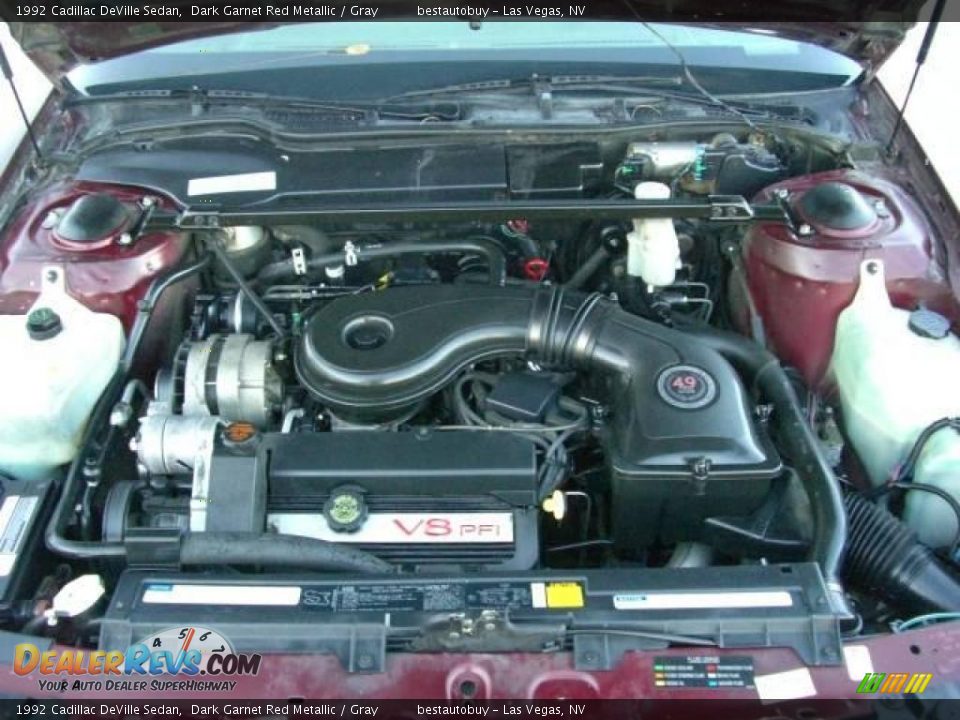 1992 Cadillac DeVille Sedan Dark Garnet Red Metallic / Gray Photo #36