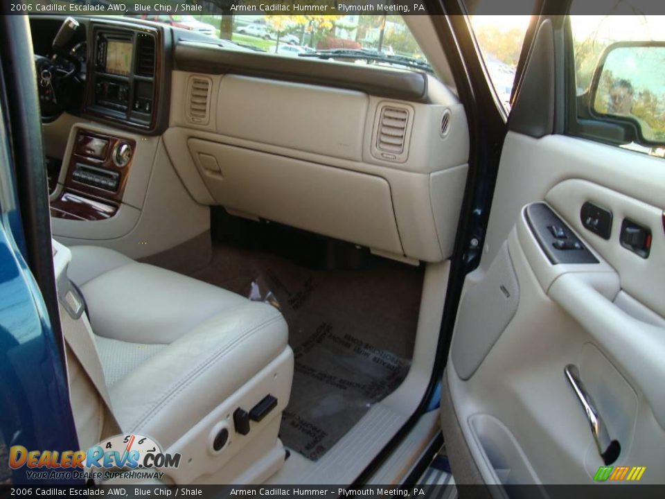2006 Cadillac Escalade AWD Blue Chip / Shale Photo #16