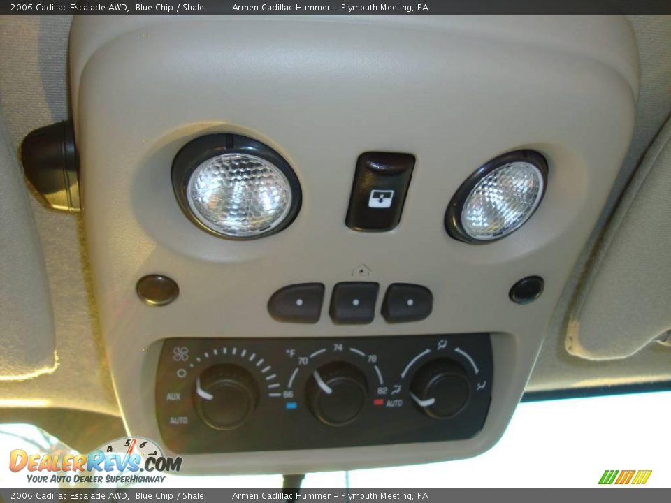 2006 Cadillac Escalade AWD Blue Chip / Shale Photo #35