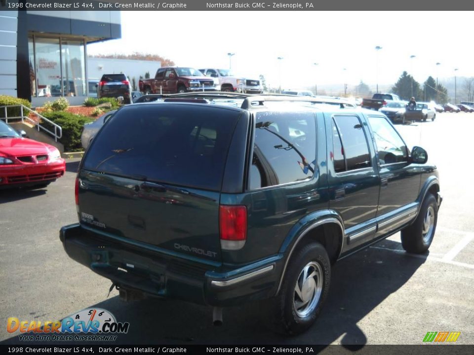 1998 Chevrolet Blazer LS 4x4 Dark Green Metallic / Graphite Photo #2
