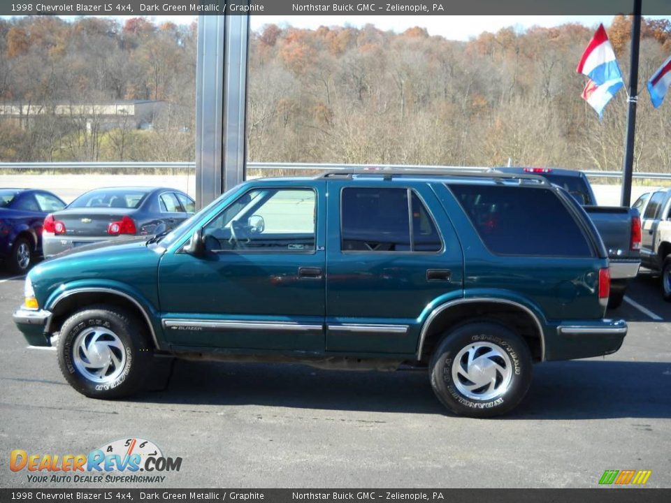 1998 Chevrolet Blazer LS 4x4 Dark Green Metallic / Graphite Photo #5