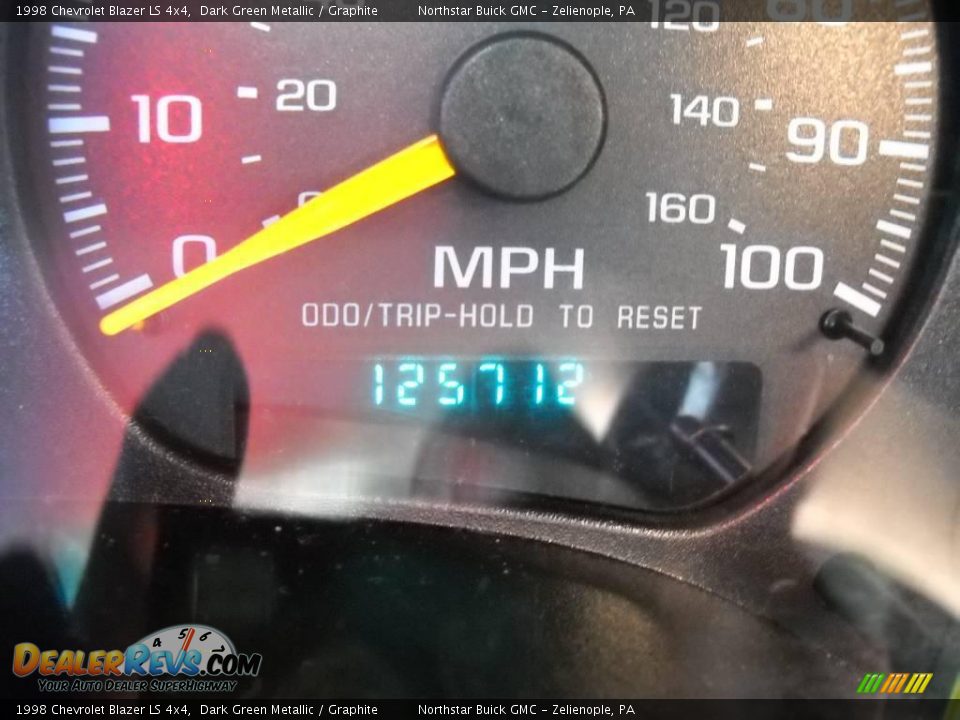 1998 Chevrolet Blazer LS 4x4 Dark Green Metallic / Graphite Photo #20