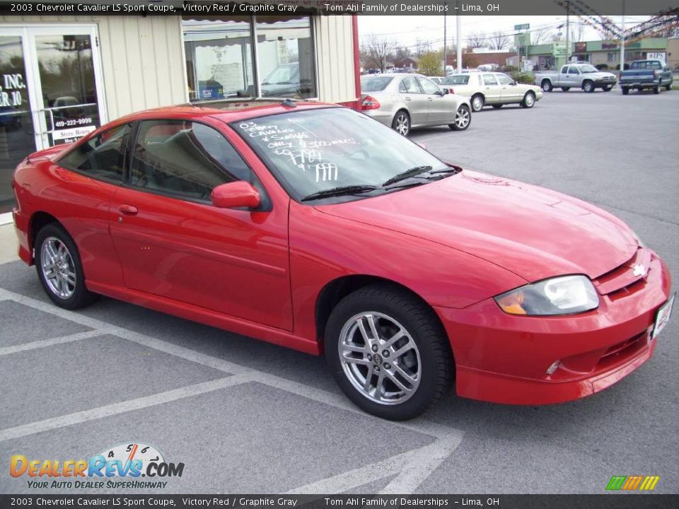 2003 Chevrolet Cavalier LS Sport Coupe Victory Red / Graphite Gray Photo #8