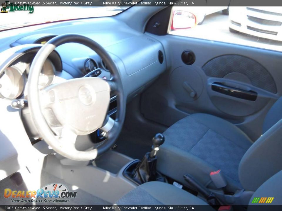 2005 Chevrolet Aveo LS Sedan Victory Red / Gray Photo #8