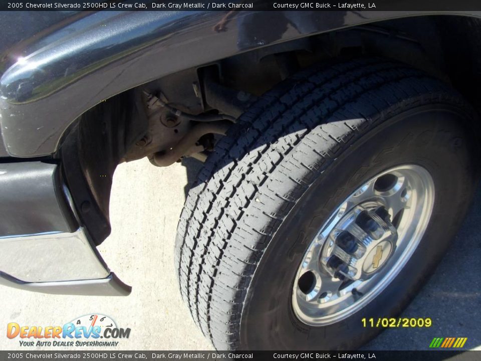2005 Chevrolet Silverado 2500HD LS Crew Cab Dark Gray Metallic / Dark Charcoal Photo #17