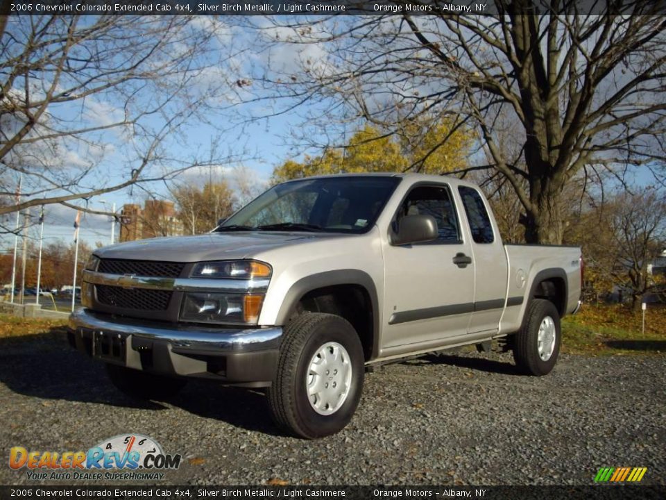 2006 Chevrolet Colorado Extended Cab 4x4 Silver Birch Metallic / Light Cashmere Photo #1
