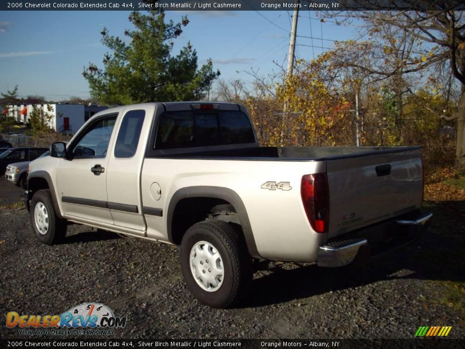 2006 Chevrolet Colorado Extended Cab 4x4 Silver Birch Metallic / Light Cashmere Photo #4