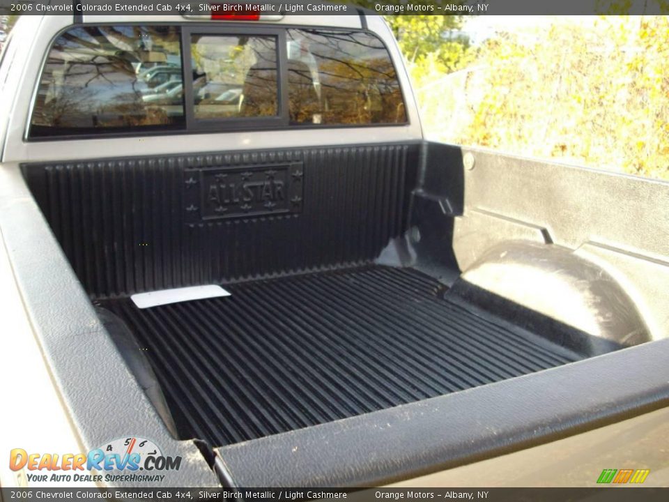 2006 Chevrolet Colorado Extended Cab 4x4 Silver Birch Metallic / Light Cashmere Photo #6
