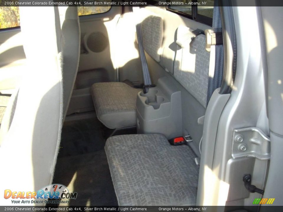 2006 Chevrolet Colorado Extended Cab 4x4 Silver Birch Metallic / Light Cashmere Photo #8