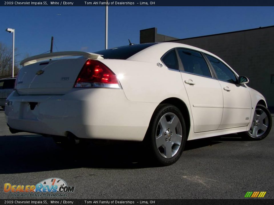 2009 Chevrolet Impala SS White / Ebony Photo #7
