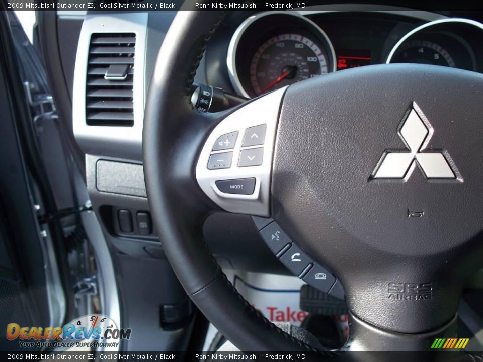 2009 Mitsubishi Outlander ES Cool Silver Metallic / Black Photo #9