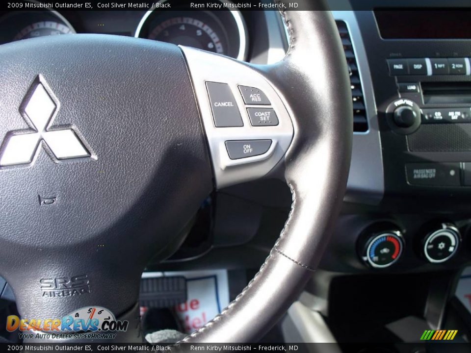2009 Mitsubishi Outlander ES Cool Silver Metallic / Black Photo #10