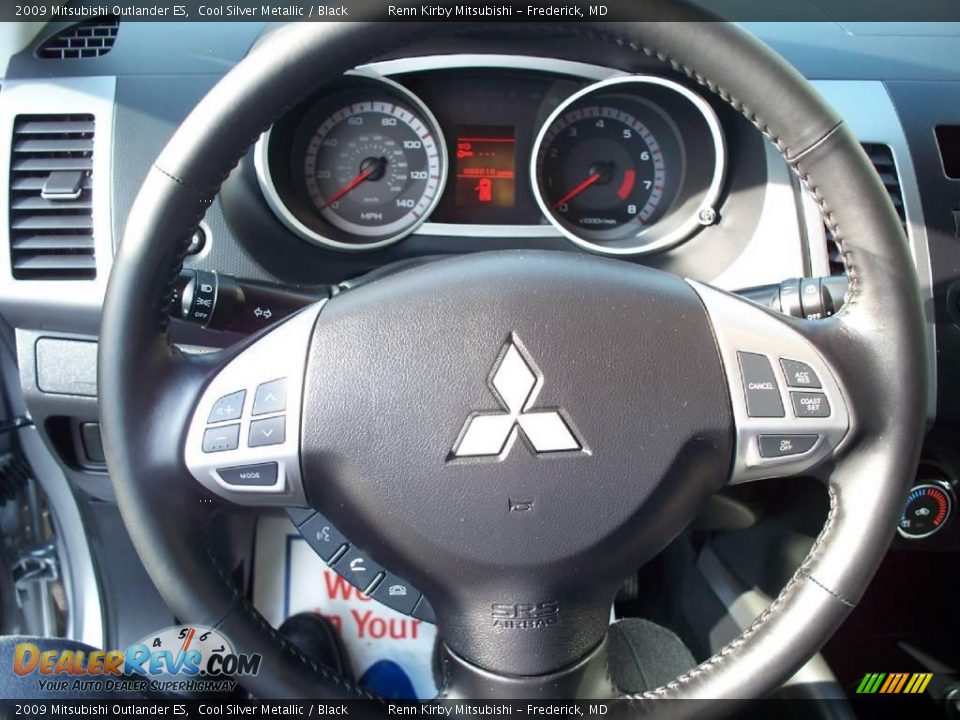 2009 Mitsubishi Outlander ES Cool Silver Metallic / Black Photo #11