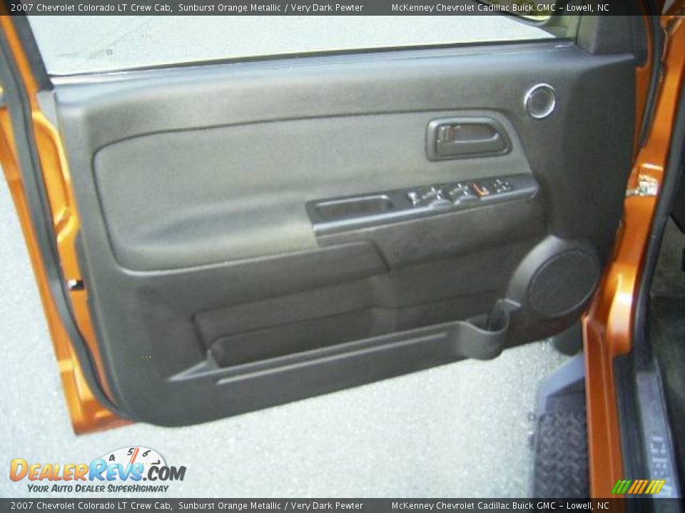 2007 Chevrolet Colorado LT Crew Cab Sunburst Orange Metallic / Very Dark Pewter Photo #8