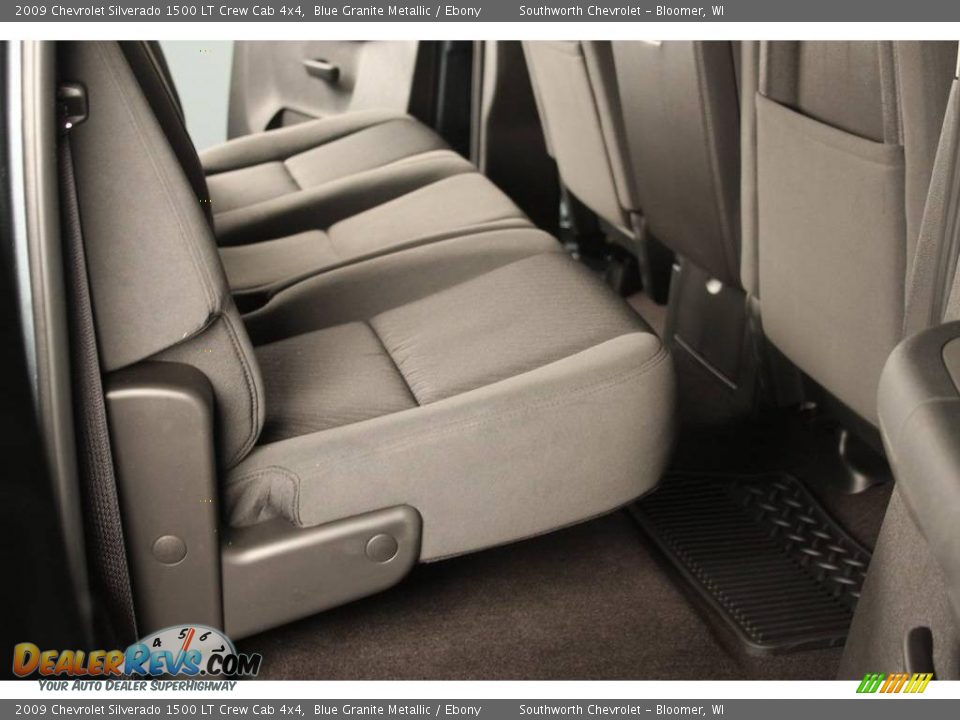 2009 Chevrolet Silverado 1500 LT Crew Cab 4x4 Blue Granite Metallic / Ebony Photo #5