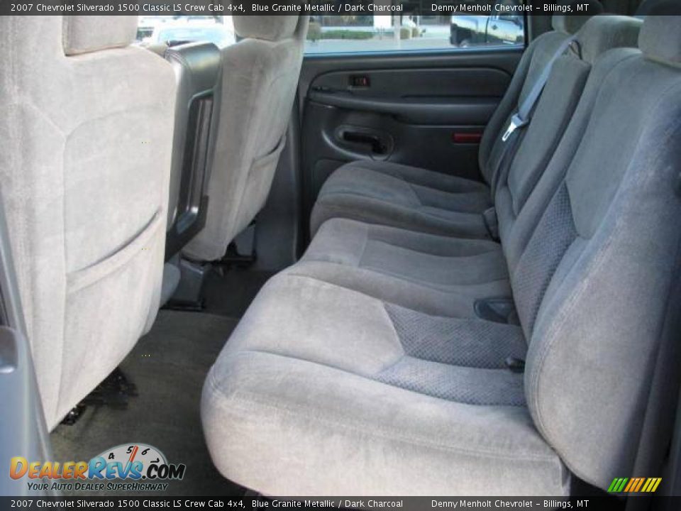2007 Chevrolet Silverado 1500 Classic LS Crew Cab 4x4 Blue Granite Metallic / Dark Charcoal Photo #8