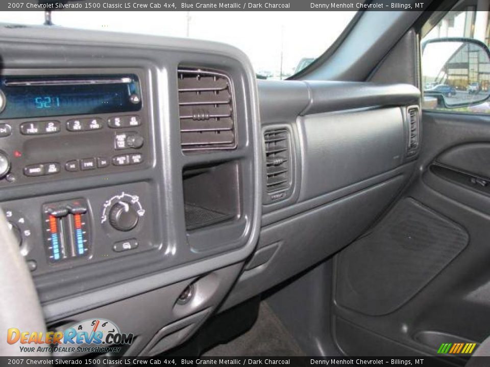 2007 Chevrolet Silverado 1500 Classic LS Crew Cab 4x4 Blue Granite Metallic / Dark Charcoal Photo #11