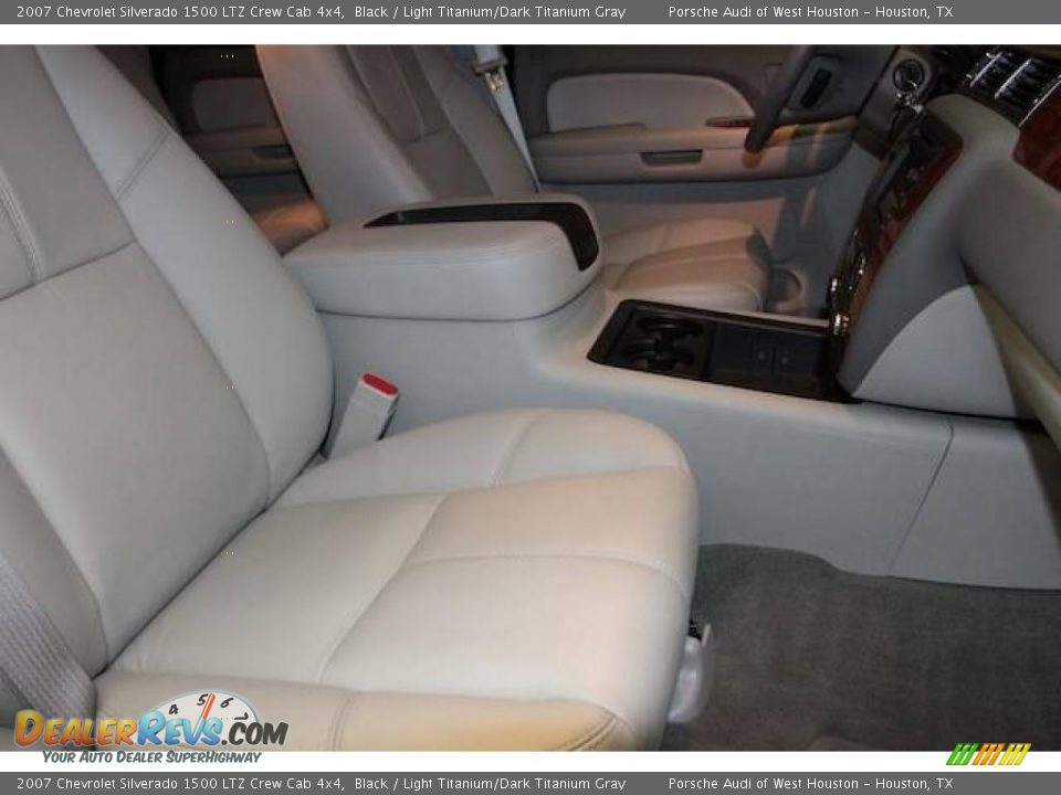 2007 Chevrolet Silverado 1500 LTZ Crew Cab 4x4 Black / Light Titanium/Dark Titanium Gray Photo #25
