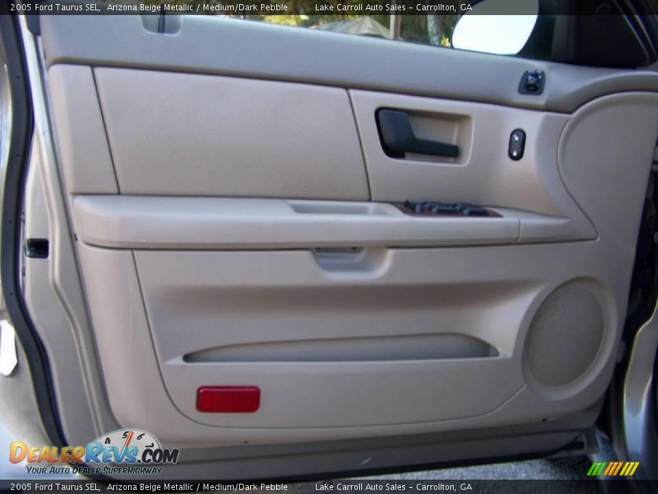 2005 Ford Taurus SEL Arizona Beige Metallic / Medium/Dark Pebble Photo #23