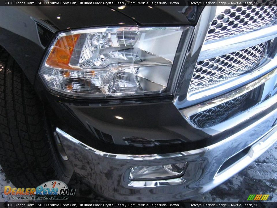 2010 Dodge Ram 1500 Laramie Crew Cab Brilliant Black Crystal Pearl / Light Pebble Beige/Bark Brown Photo #4