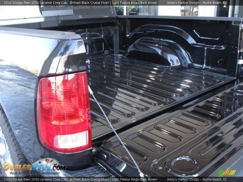 2010 Dodge Ram 1500 Laramie Crew Cab Brilliant Black Crystal Pearl / Light Pebble Beige/Bark Brown Photo #9