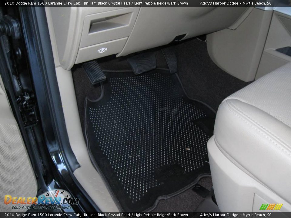2010 Dodge Ram 1500 Laramie Crew Cab Brilliant Black Crystal Pearl / Light Pebble Beige/Bark Brown Photo #14