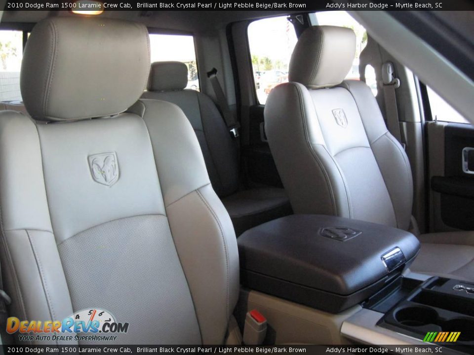 2010 Dodge Ram 1500 Laramie Crew Cab Brilliant Black Crystal Pearl / Light Pebble Beige/Bark Brown Photo #16