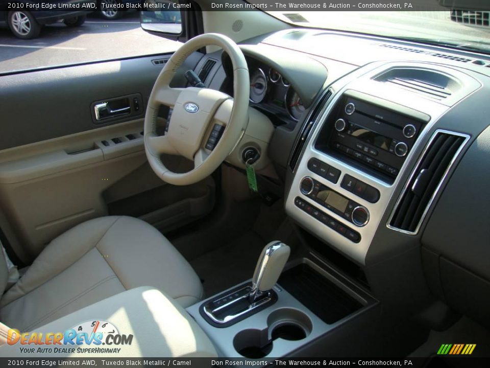 2010 Ford Edge Limited AWD Tuxedo Black Metallic / Camel Photo #18
