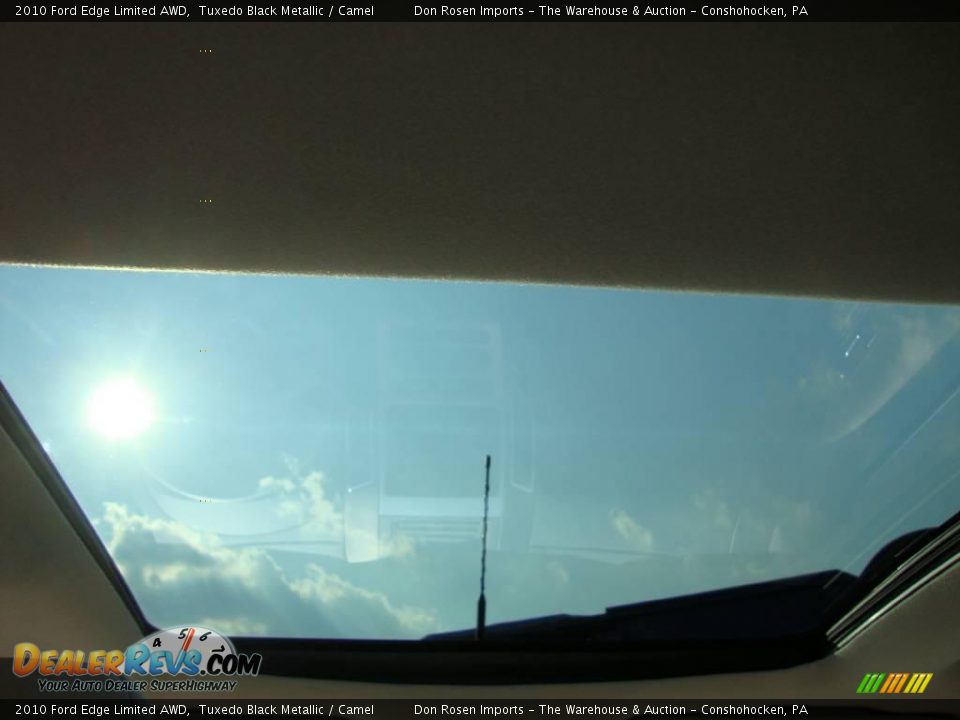 2010 Ford Edge Limited AWD Tuxedo Black Metallic / Camel Photo #32
