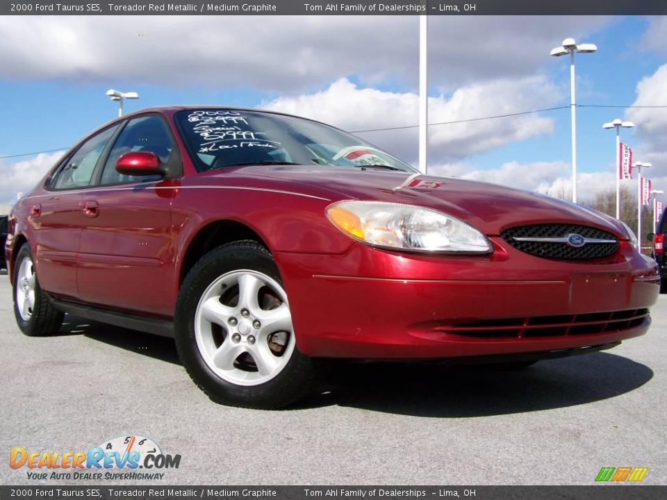2000 Ford Taurus SES Toreador Red Metallic / Medium Graphite Photo #1