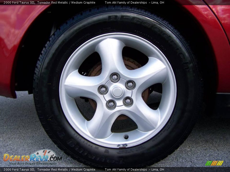 2000 Ford Taurus SES Toreador Red Metallic / Medium Graphite Photo #8