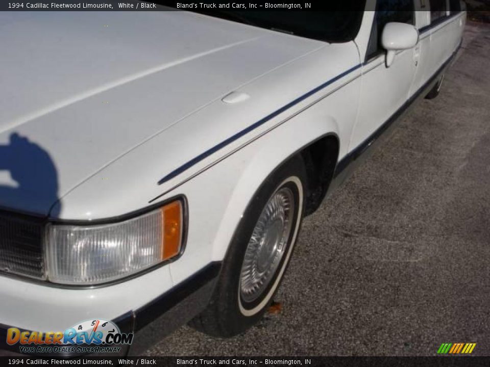 1994 Cadillac Fleetwood Limousine White / Black Photo #7