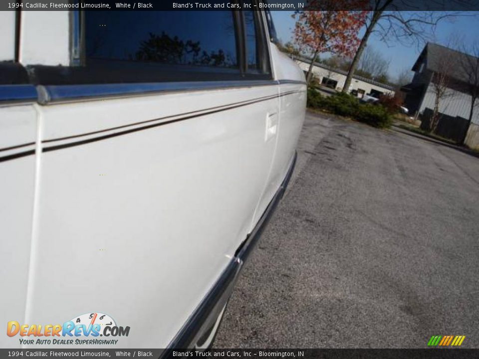 1994 Cadillac Fleetwood Limousine White / Black Photo #12