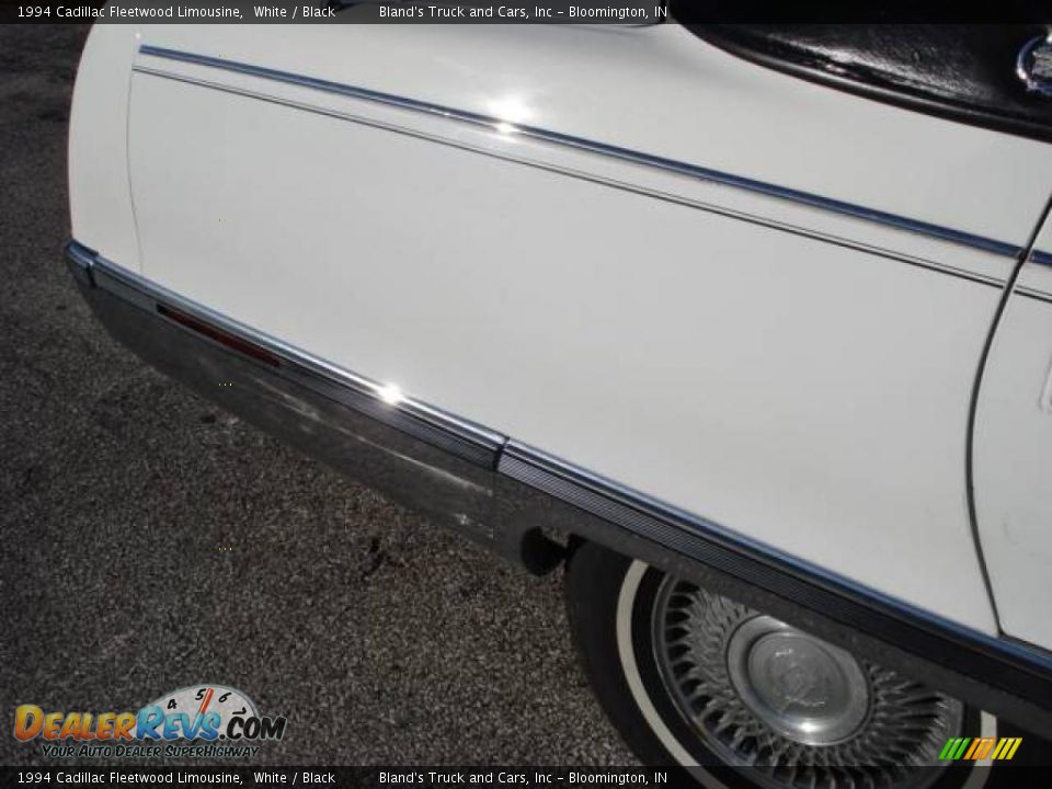 1994 Cadillac Fleetwood Limousine White / Black Photo #32