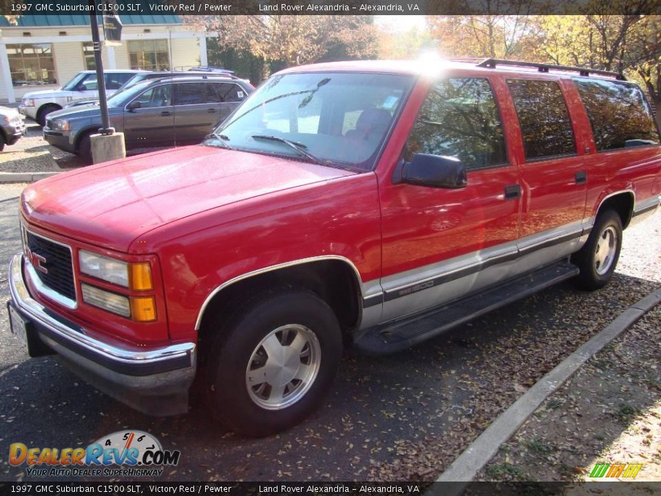 1997 GMC Suburban C1500 SLT Victory Red / Pewter Photo #1