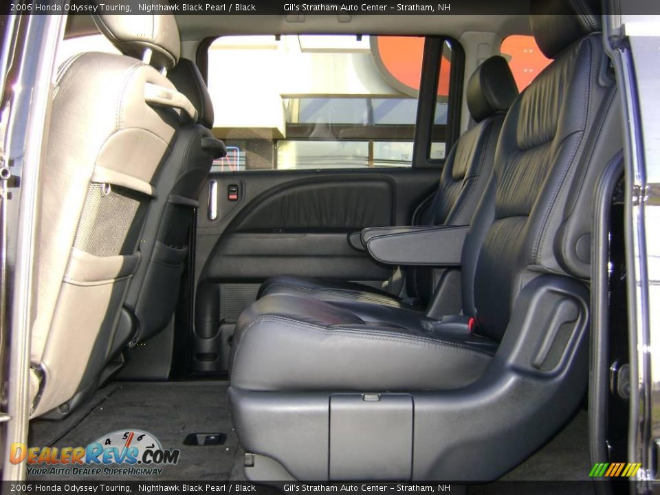 2006 Honda Odyssey Touring Nighthawk Black Pearl / Black Photo #12