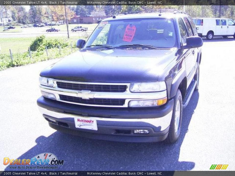 2005 Chevrolet Tahoe LT 4x4 Black / Tan/Neutral Photo #6